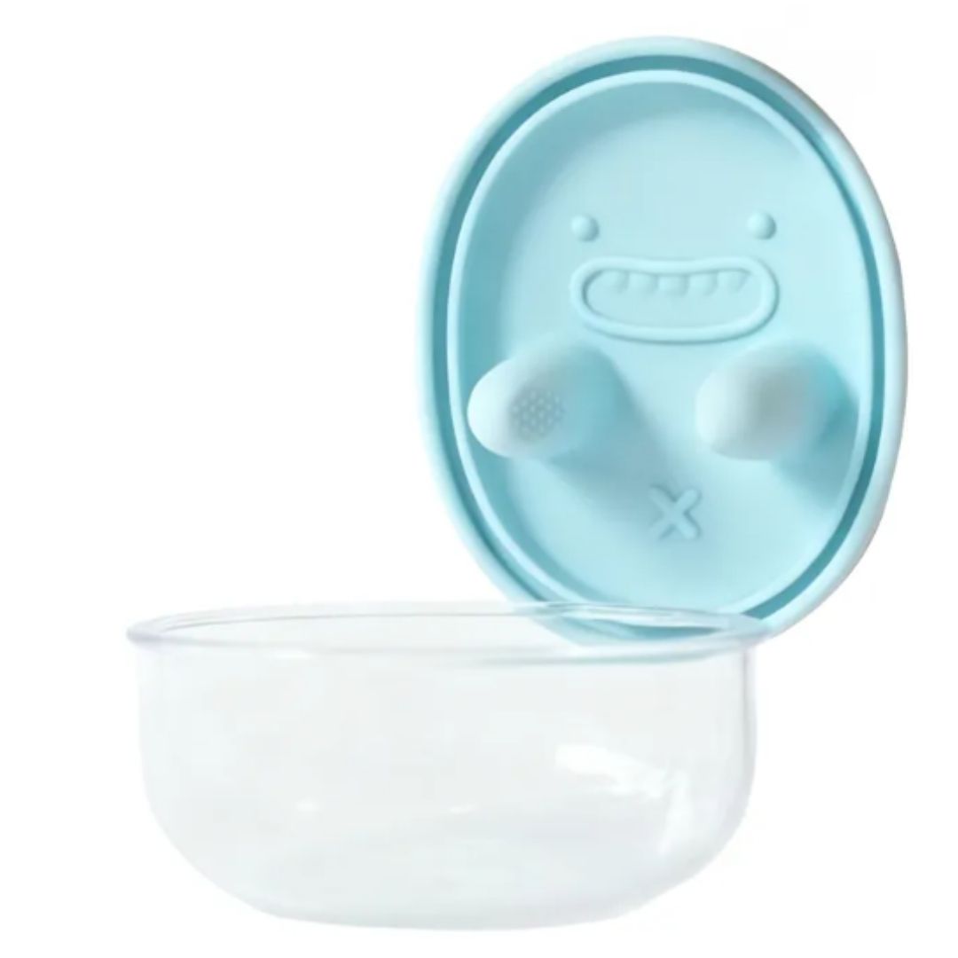 Monchis™ Seal & Snack Smart Container