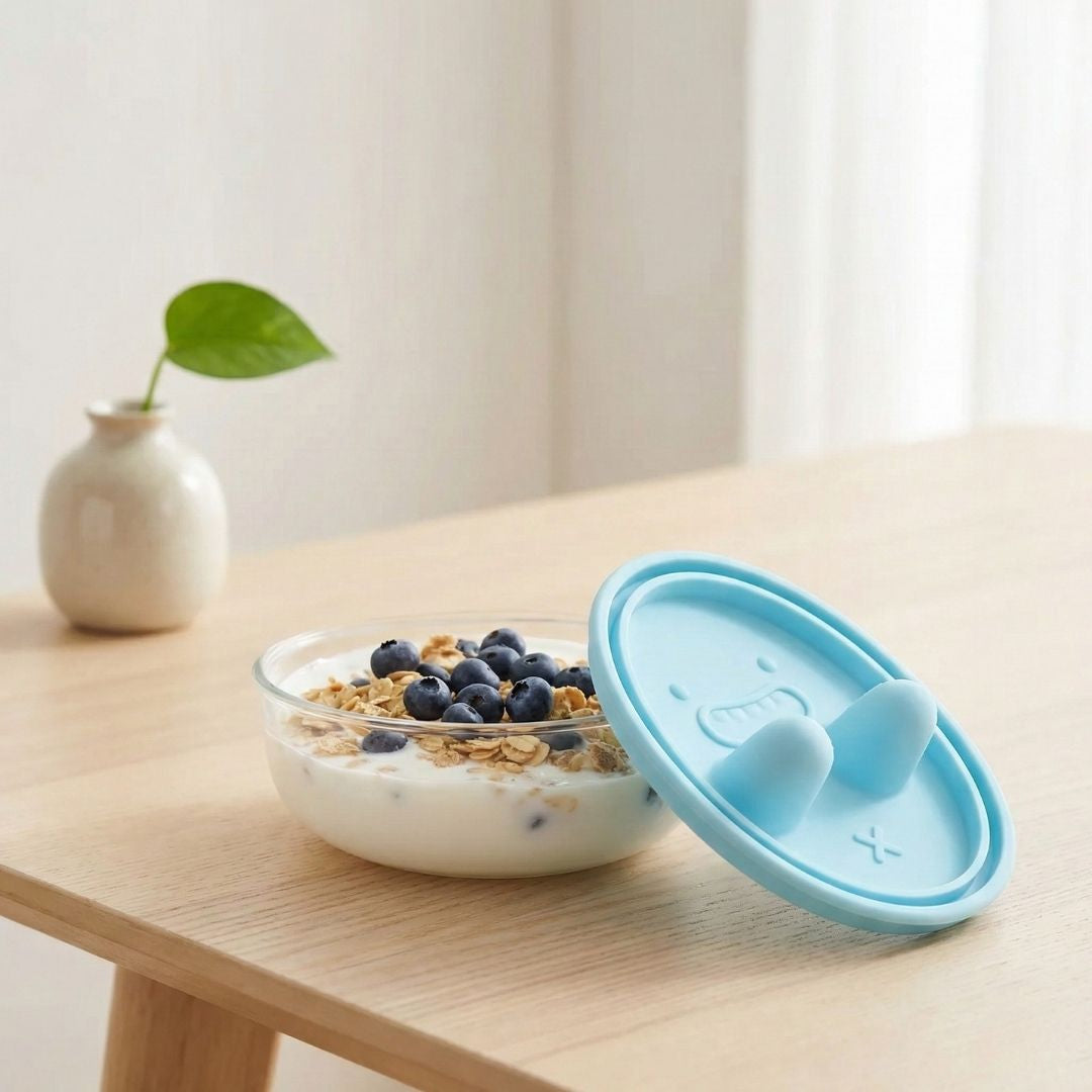 Monchis™ Seal & Snack Smart Container