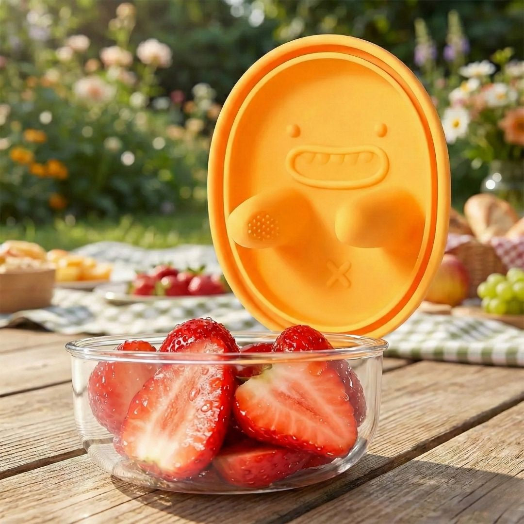 Monchis™ Seal & Snack Smart Container